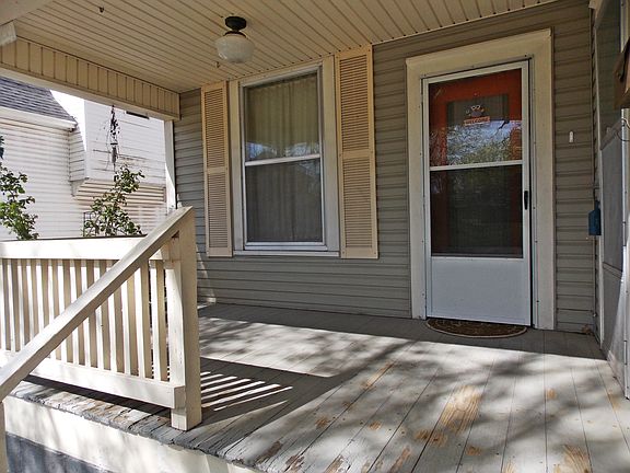3rd image of 909 N Grant Ave