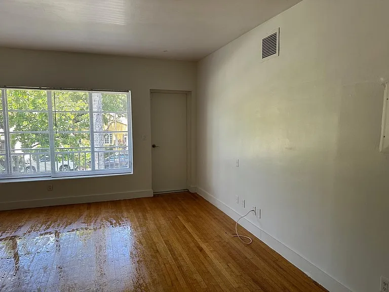 850 Meridian Ave #16 — Photo 5