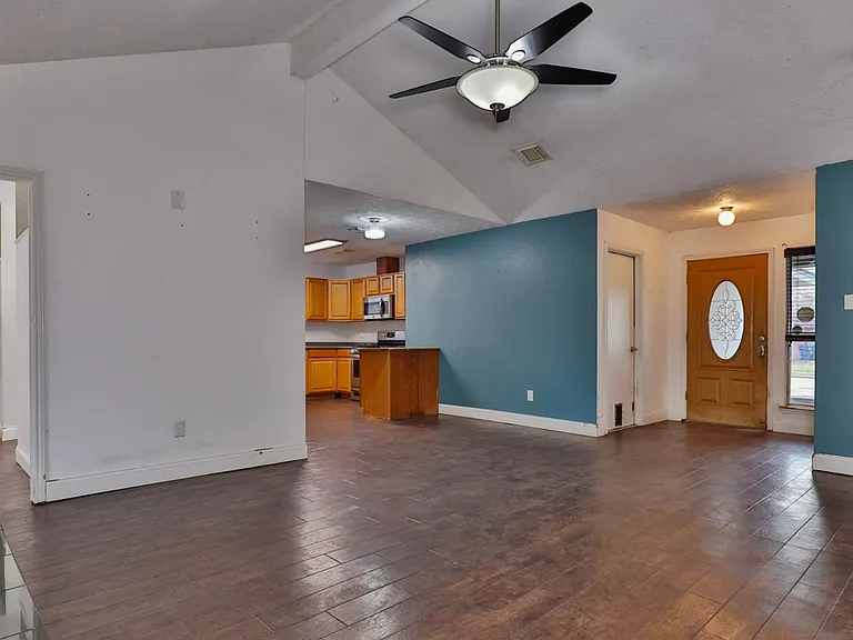 3 Ranch House Loop — Photo 7