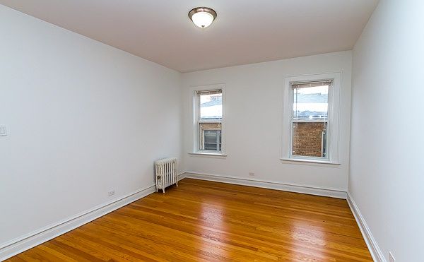 1st image of 6148 N Hoyne Ave APT 2N