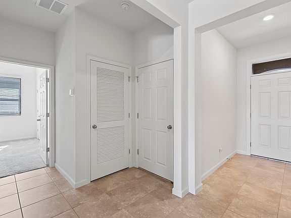 4th image of 6570 Lokosee Ct