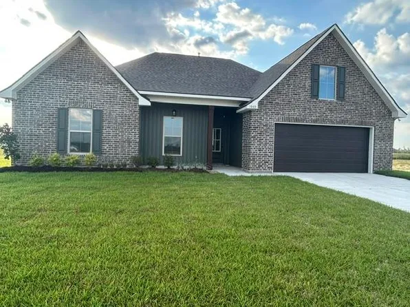 1939 Bass Run Ln, Lake Charles, LA 70611