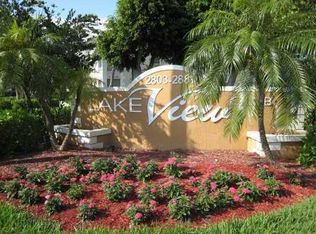 2881 N Oakland Forest Dr APT 108, Fort Lauderdale, FL 33309