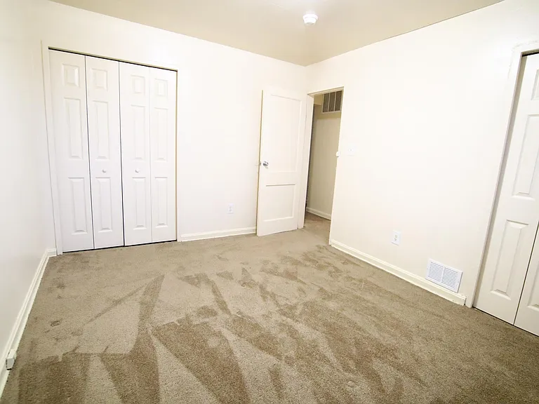 126 Joliet St SW #A — Photo 8