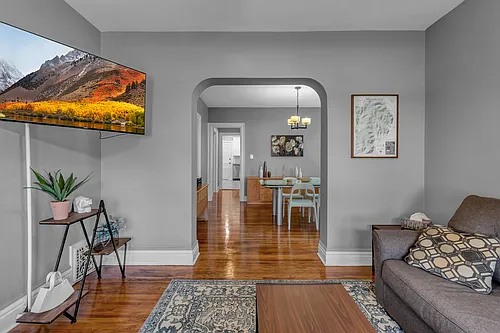 215 Maple St #LOWER Photo 1