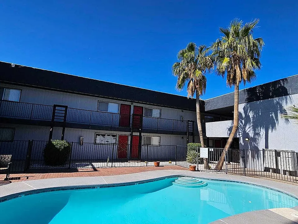 az-commons-tucson-az-building-photo (1)