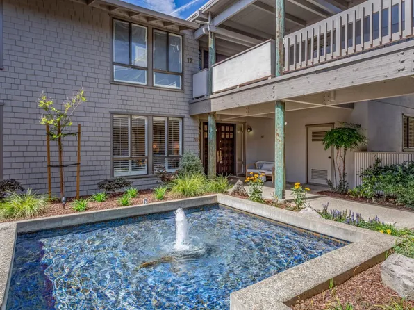 10 Mansion Ct #713, Menlo Park, CA 94025