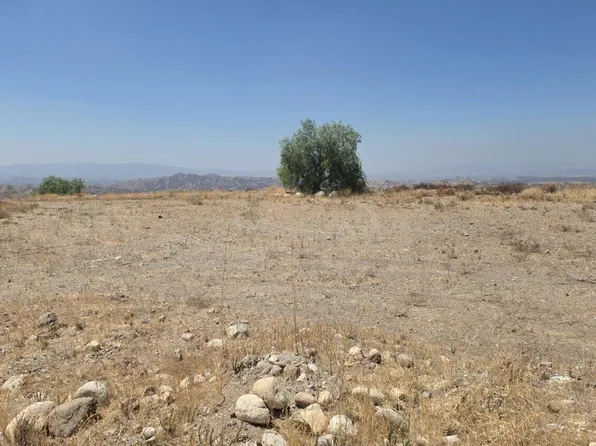 Agua Dulce, Agua Dulce, CA 91390
