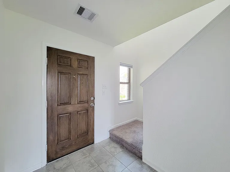 727 Hardwood Grove Ct — Photo 9