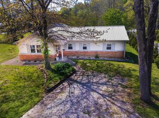 5120 Middle Mount Vernon Rd, Evansville, IN 47712