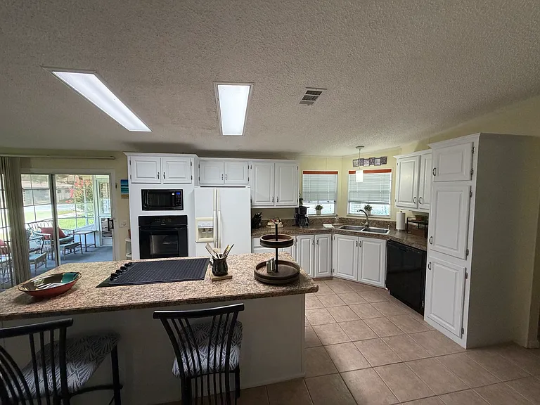 222 Golf View Dr — Photo 5