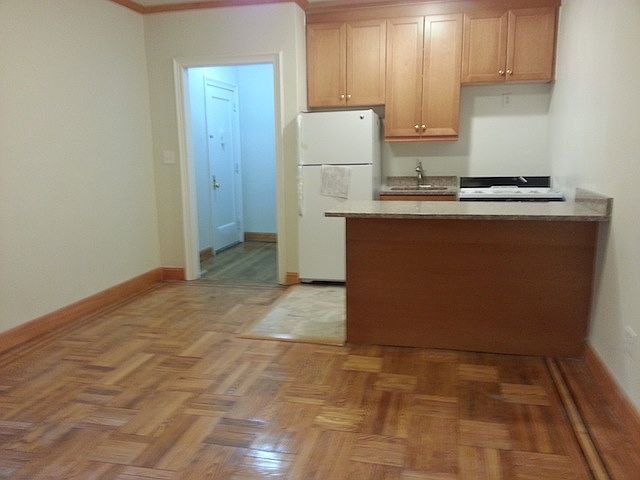 1st image of 6105 39th Ave APT G1
