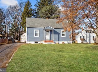 611 Concord Ave, Ewing, NJ 08618