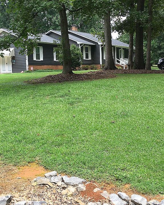 2nd image of 400 Saddlewood Dr