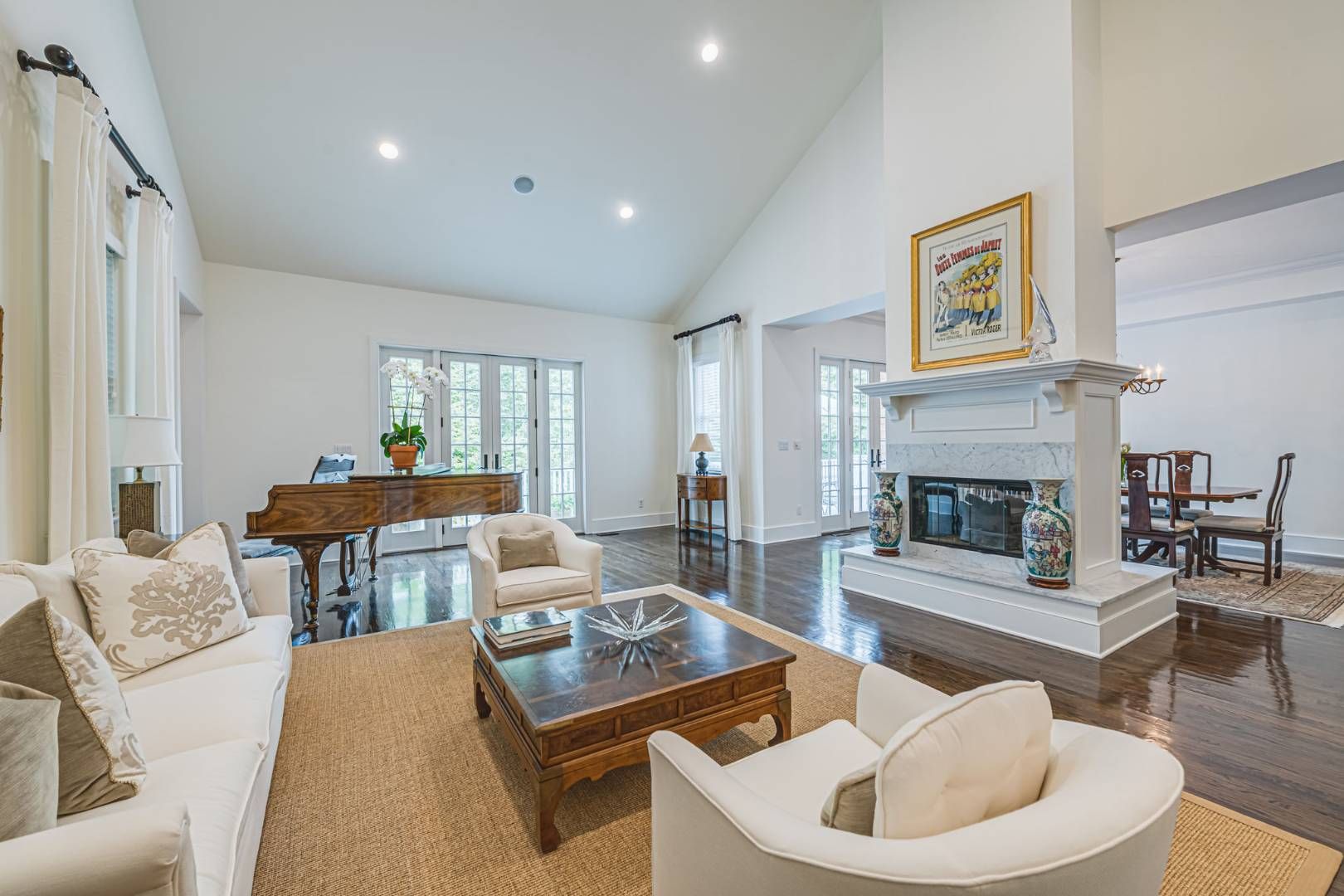 6 Catalpa Pl, Amagansett, NY 11930 Out East