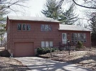 1212 Ringo St, Mexico, MO 65265