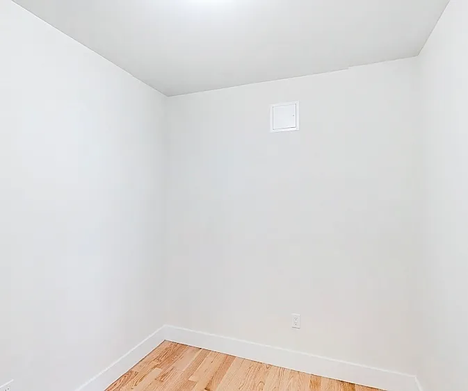 11 Stanton St #4DA — Photo 10