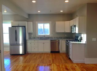 16 Pearl St #1, Clinton, MA 01510