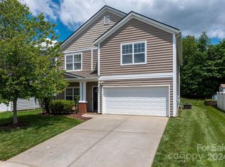 10818 Slalom Hill Rd, Charlotte, NC 28278