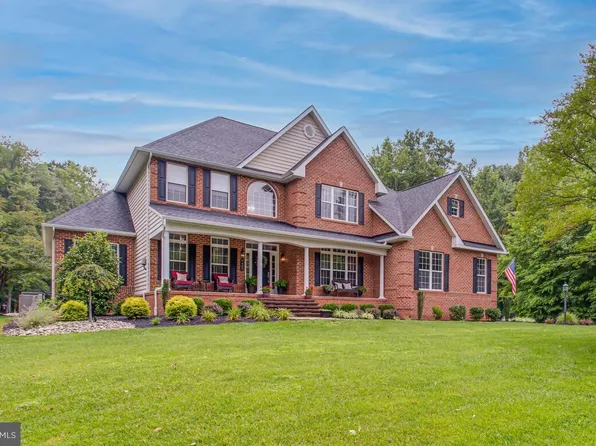 9421 Whisper Ct, Charlotte Hall, MD 20622