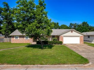 2332 S Nogales Ave, Tulsa, OK 74107