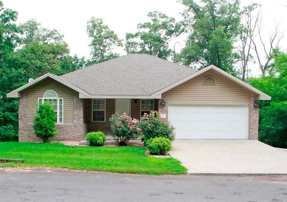 1st image of 19 Heather Dr