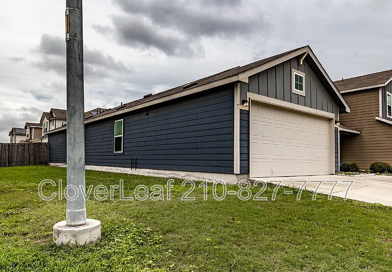 6026 Bluestem Way — Photo 2