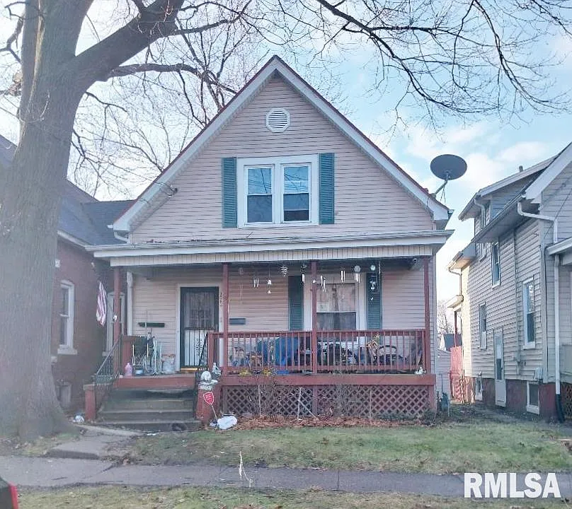 306 E Arcadia Ave photo 1