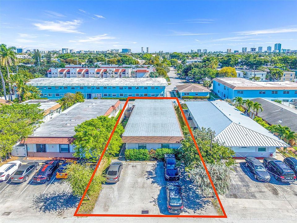 1st image of 240 SE 9th Ave