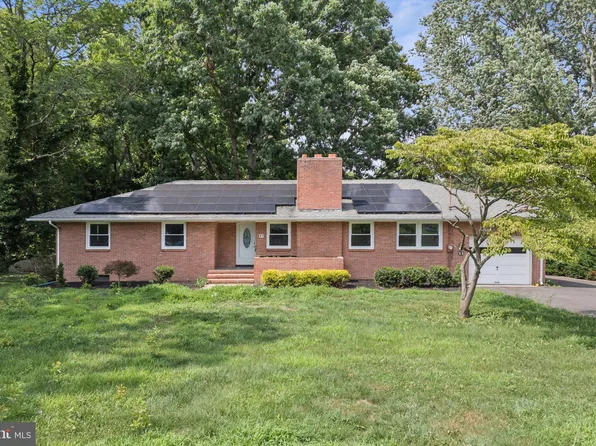 27 Woodcrest Ave, Bridgeton, NJ 08302
