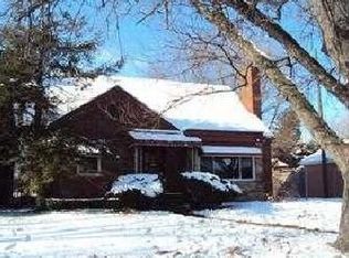 17375 Strathmoor St, Detroit, MI 48235