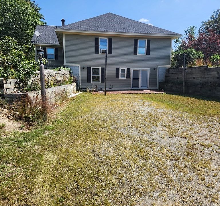 1st image of 5 Ryan Rd #2