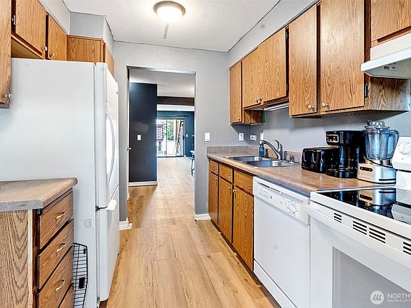5th image of 1775 W Sunn Fjord Lane #A-1
