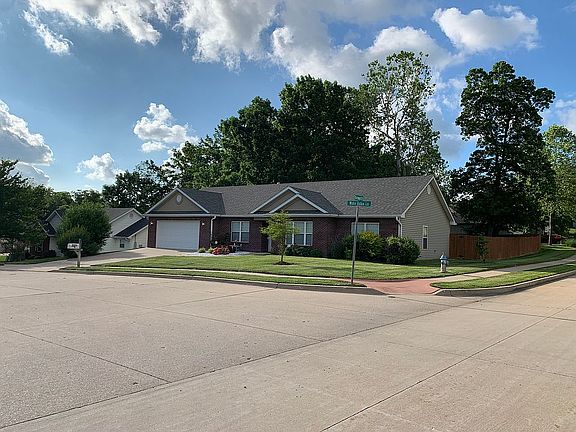 Fenced spacious lot...