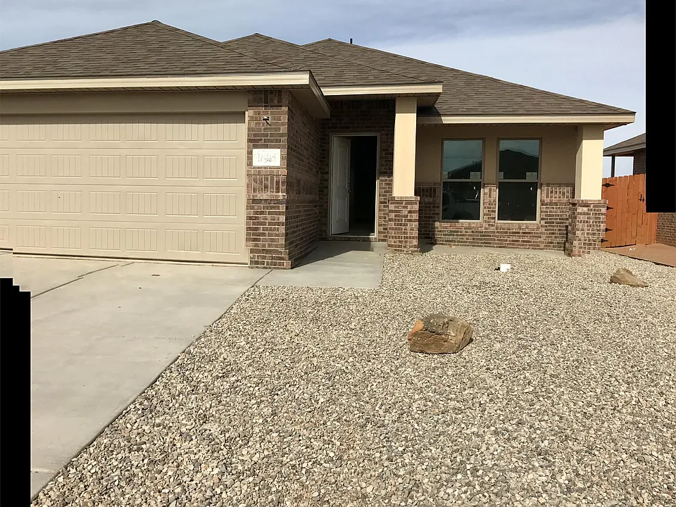 1605 Wrangler Ln