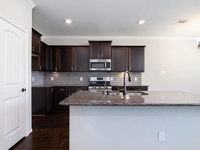 14607 W Bekapark Ct — Photo 3