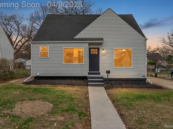 1705 W Troy Ave, Ferndale, MI 48220