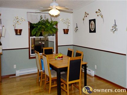 Dining room with bamboo floors
