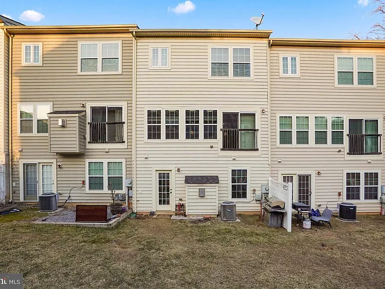 12806 Gate Rail Rd — Photo 43