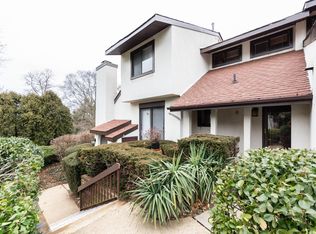 86 Tower Hill Dr, Red Bank, NJ 07701