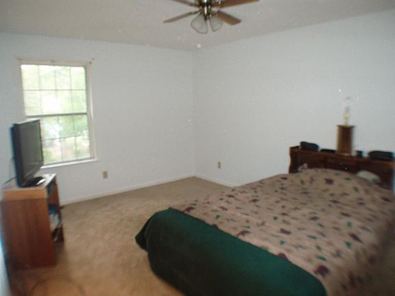 5th image of 201 Quarter Trl APT C