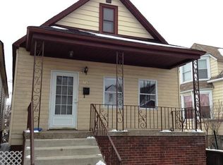 1450 Fred St, Whiting, IN 46394