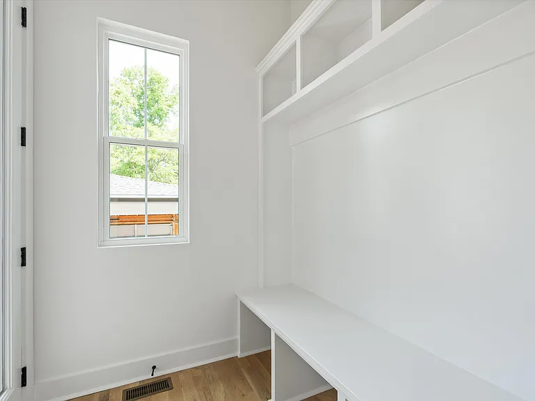 2830 Clifton Ave — Photo 12