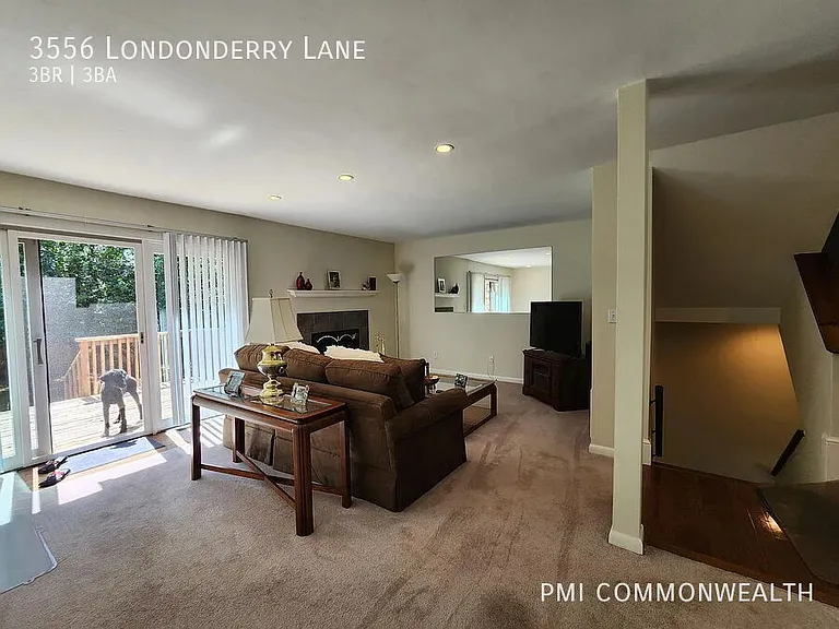 3556 Londonderry Ln — Photo 6