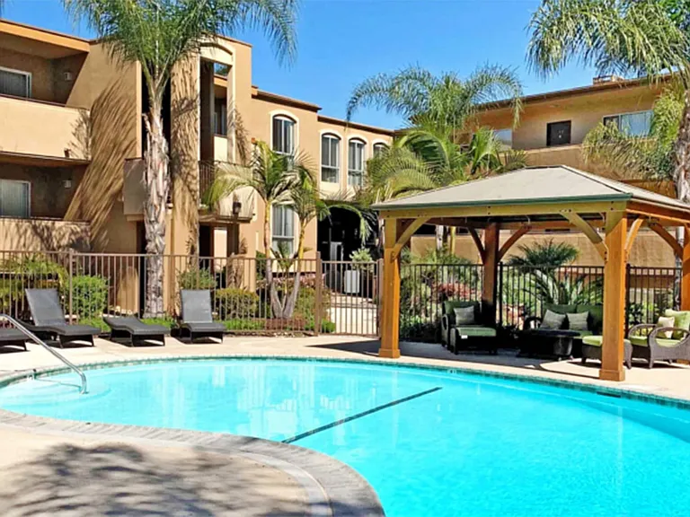 Dorchester Apartments | Spacious 1 & 2 Bedroom Apartments Near SDSU — Photo 7
