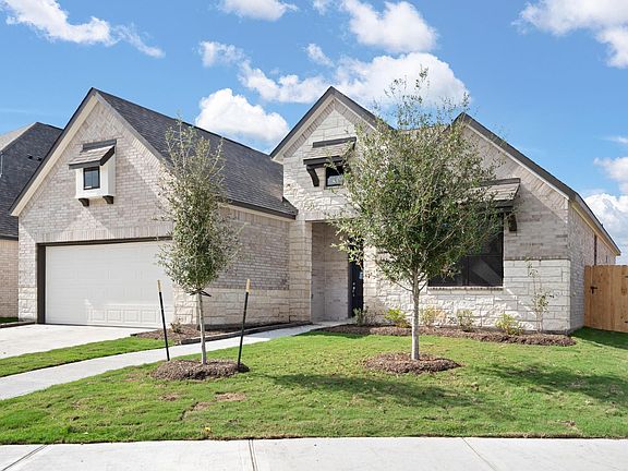 Welcome home to 2010 Emma Howse Lane in StoneCreek Estates and zoned to Lamar Consolidated ISD.