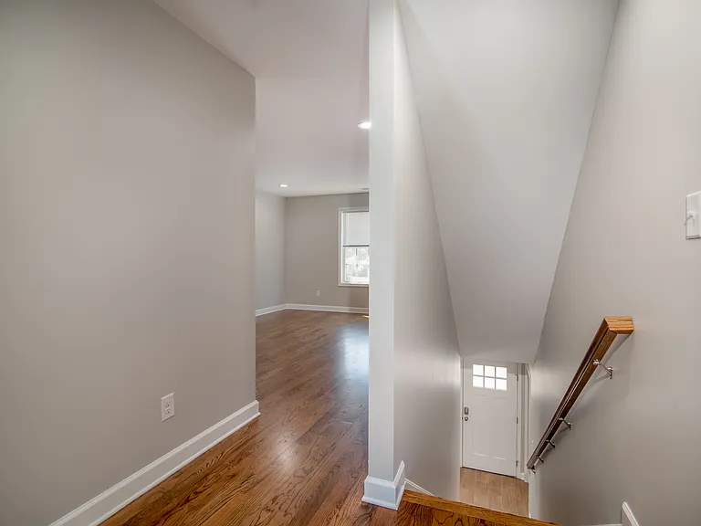 107 Williams St #3 — Photo 19