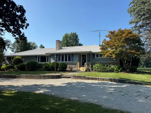 2018 Bucyrus Nevada Rd, Bucyrus, OH 44820