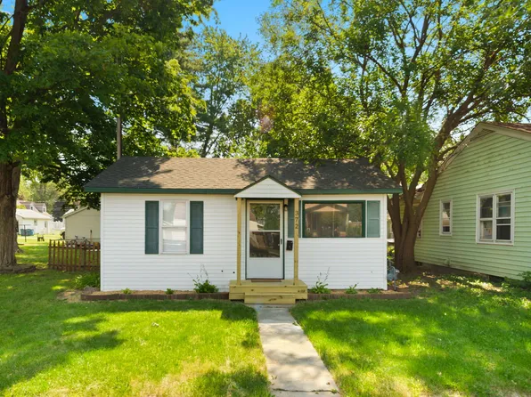 372 N Forest Ave, Bradley, IL 60915