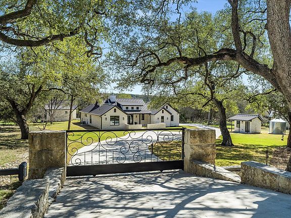2nd image of 312 Rancho Grande Dr